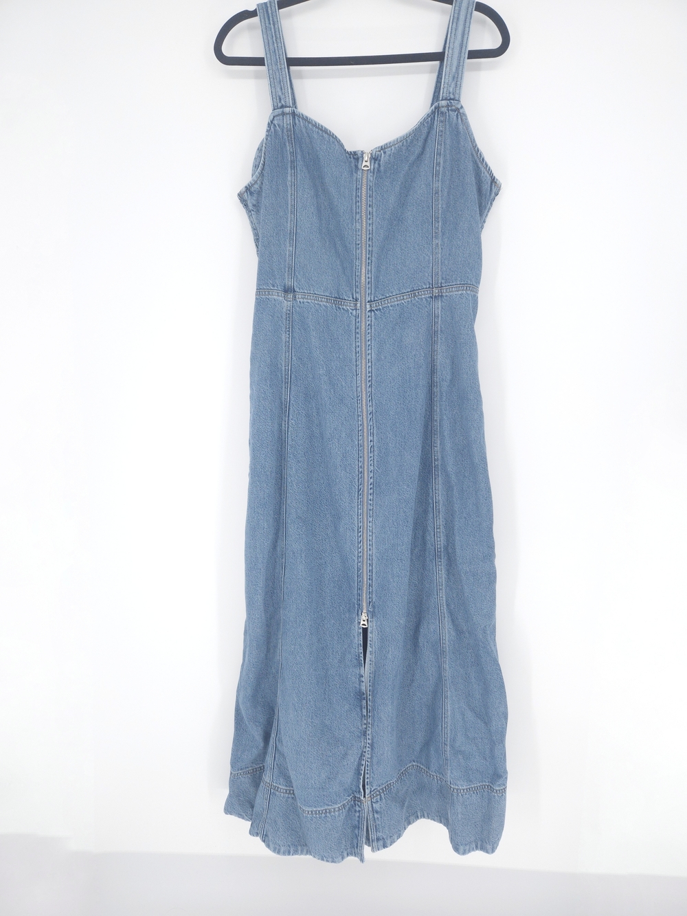 NWOT GAP UltraSoft Denim Zip-Front Maxi Dress LT - Picture 2 of 7